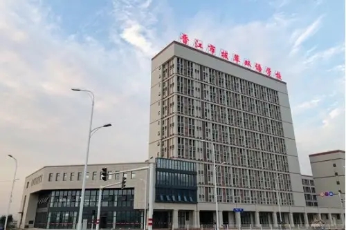 福建晋江拔萃双语学校